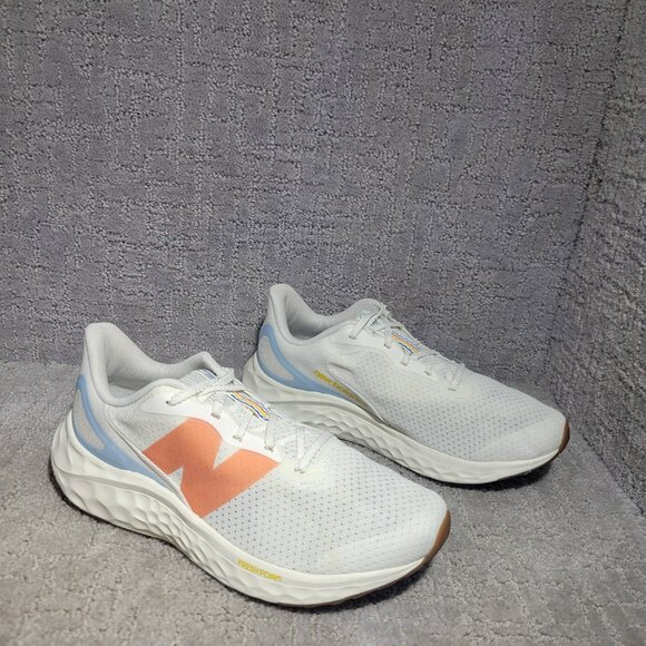 New Balance Fresh Foam Arishi v4 Unisex Size US W9.5 M8 Sea Salt Running Shoes - Picture 3 of 9